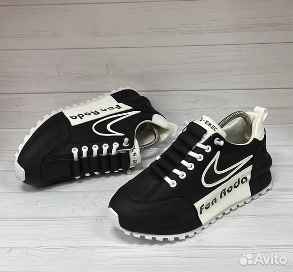 Кроссовки осенние водонепроницаемые