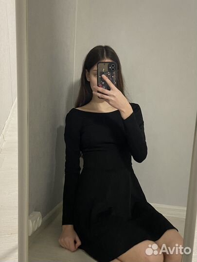 Платье черное