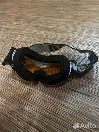 Горнолыжные очки uvex детские