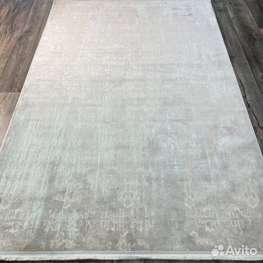 Ковер иранский шелковый новый