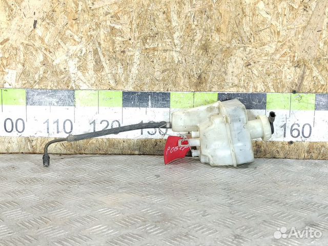 Бачок главного тормозного цилиндра Range rover 200