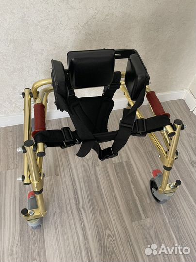 Ходунки для детей с инвалидностью