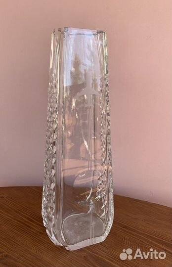 Хрустальная ваза