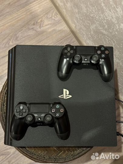 PlayStation 4 Pro 1 TB