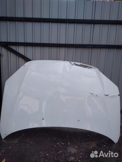 Капот LADA granta 1