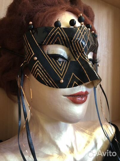 Маскарадная маска