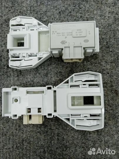 Замок двери люка (убл) стиральной машины Indesit