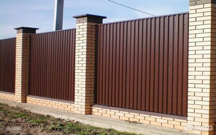 Установка забора из профнастила