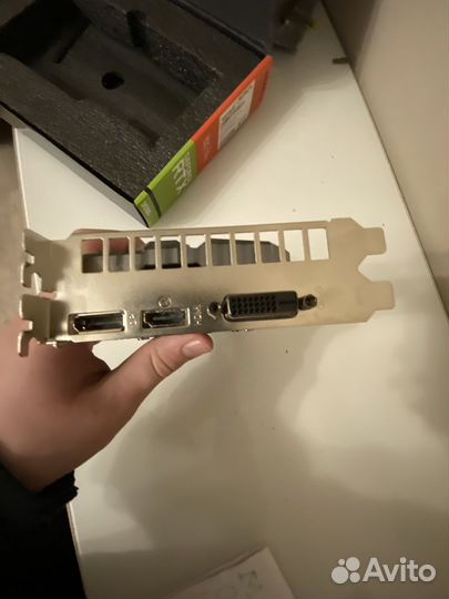 Видеокарта KFA2 1050ti бу