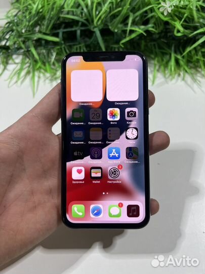 iPhone 11 Pro, 64 ГБ