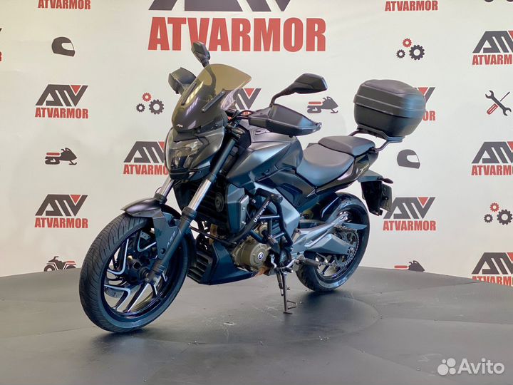 Мотоцикл Bajaj Dominar 400