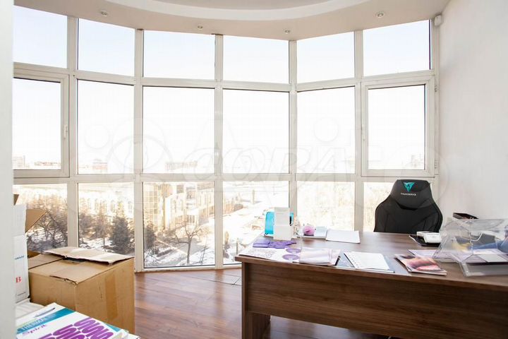 Продам офисное помещение, 70.5 м²