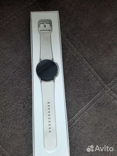 Смарт часы samsung galaxy watch 4