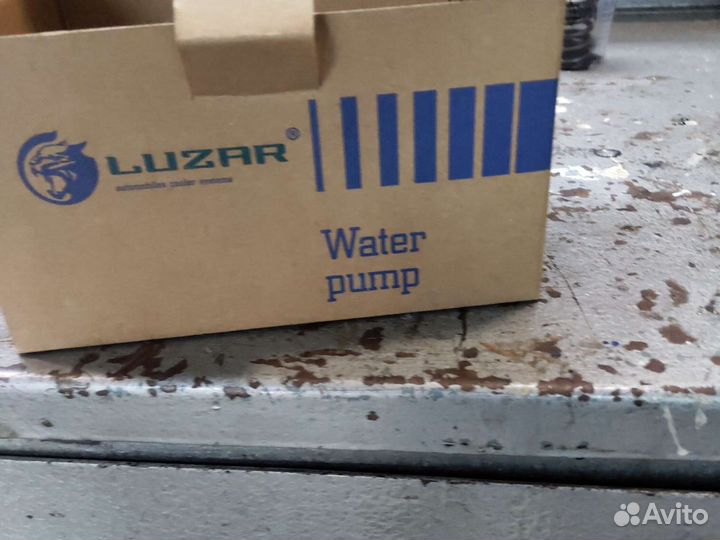 Помпа на рено логан 1 на 8клапонную