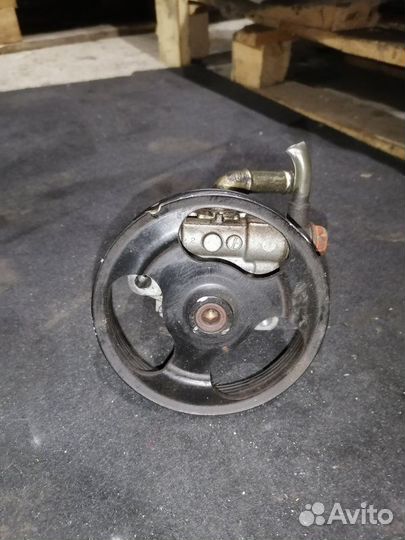 Насос гидроусилителя Mazda 3 BK Z6