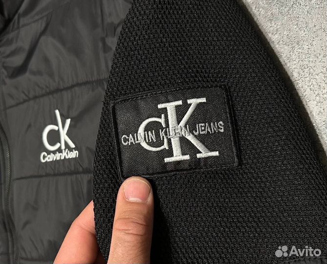 Calvin klein куртка