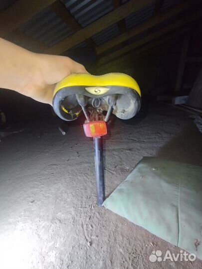 Сиденья на велосипед