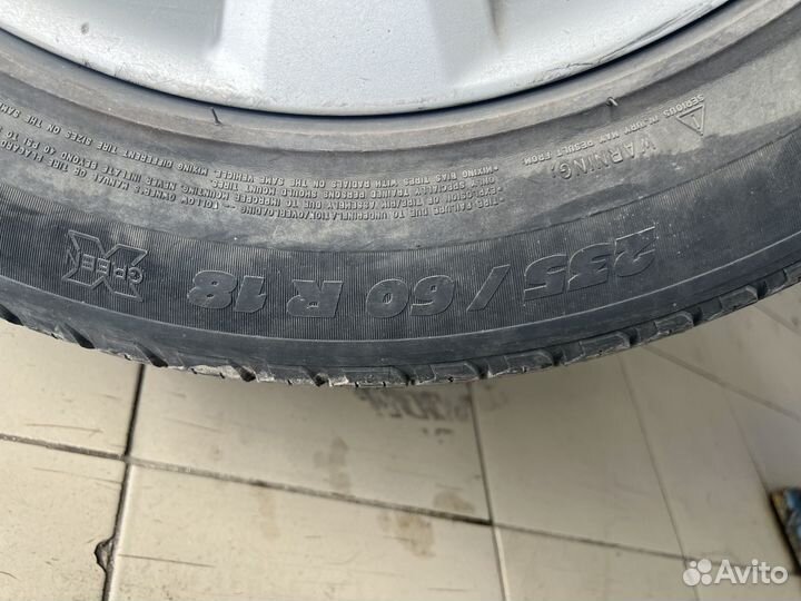 Michelin Latitude Tour HP 235/60 R18