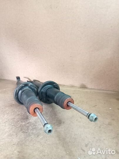 Амортизаторы передние пара Audi A6 C6