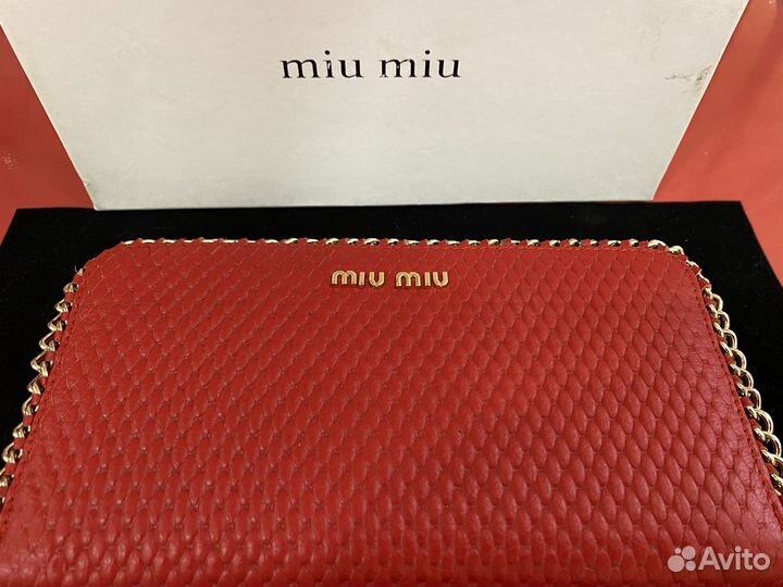 Кошелек женский красный Miu Miu