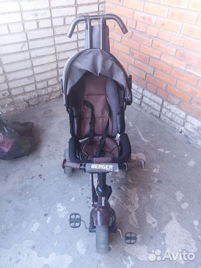 Детский трехколесный велосипед