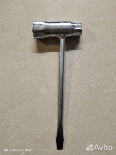 Свечной ключ для бензопил 13*19