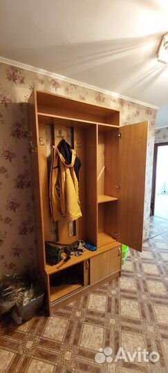 Шкаф в прихожую бу