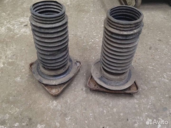 Опора стойки амортизатора переднего