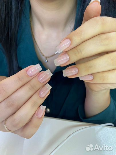 Наращивание ногтей