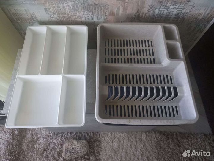 Лоток для столовых приборов
