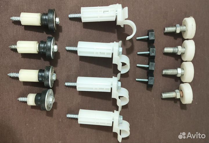 Транспортировочные болты для стиральной машины