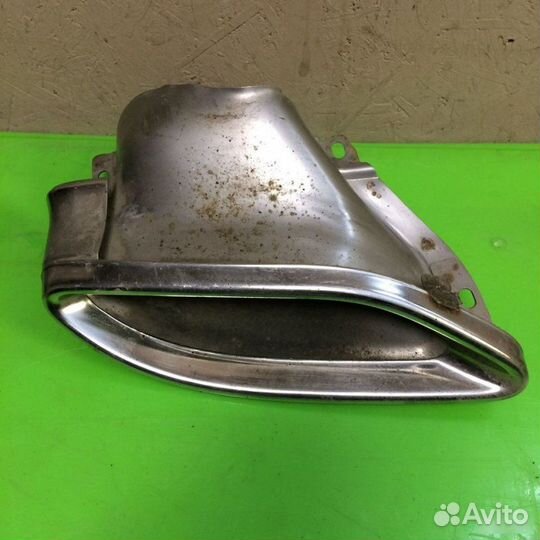 Насадка глушителя правая Mercedes-Benz Cla-Class