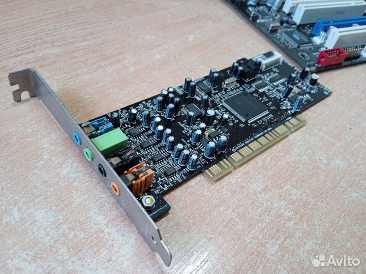 Asus p5n32-e sli plus + C2D e7400 + FAN + RAM 3Gb