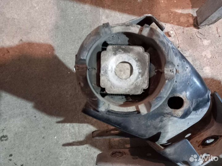 Подрамник задний BMW X5 E70