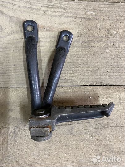 Kawasaki Zzr zx9r zx6r подножка пассажира левая