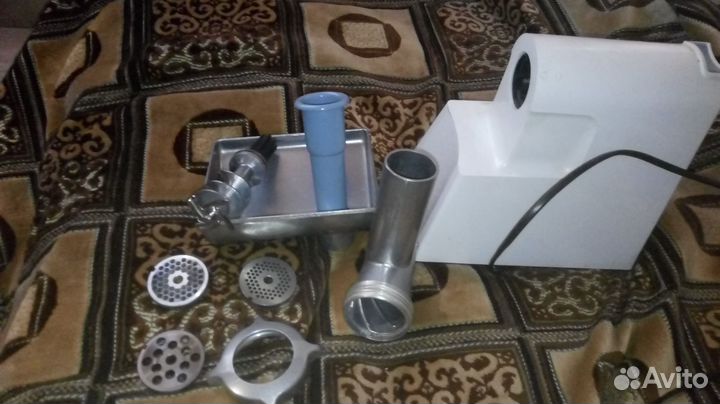 Мясорубка электрическая braun немецкая