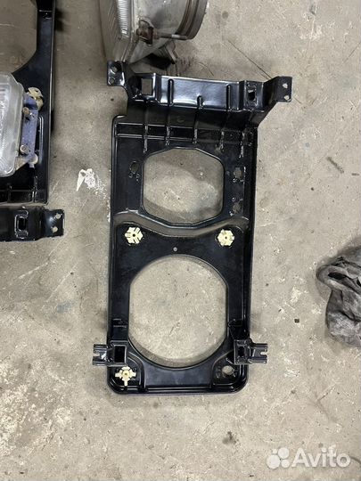 Фары на volkswagen transporter t3