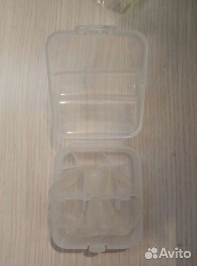 Накладки на грудь