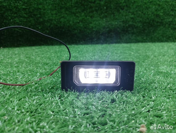 Фонарь подсветки номерного знака LED VAG Audi A6 C