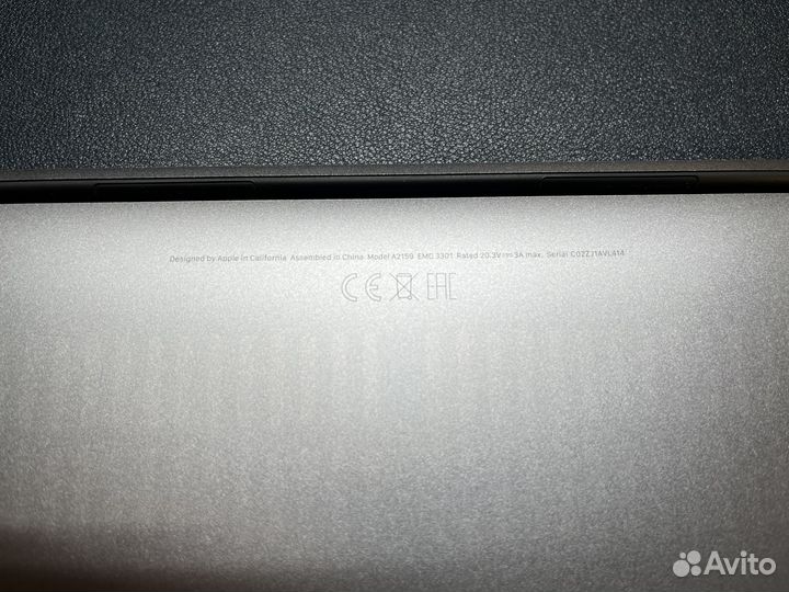 Macbook Pro 13 2019 i7 16GB