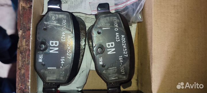 Тормозные колодки дисковые комплект TRW для Весты