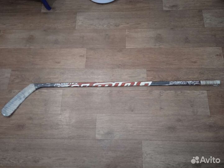 Клюшка хоккейная