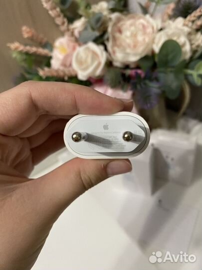 Блок для быстрой зарядки iPhone