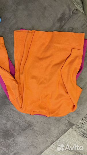 Свитер женский