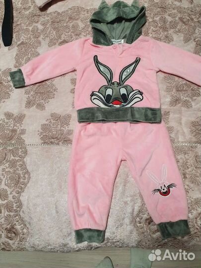 Костюм детский новый
