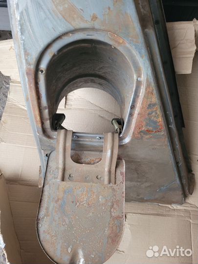 Стойка центральная правая УАЗ 469 hunter