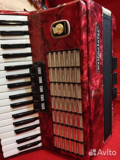 Аккордеон Weltmeister stella 3/4