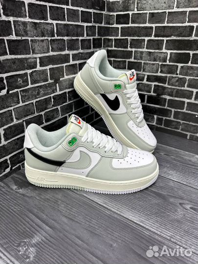 Кроссовки Nike Air Force 1 Low '07 LV8 Split