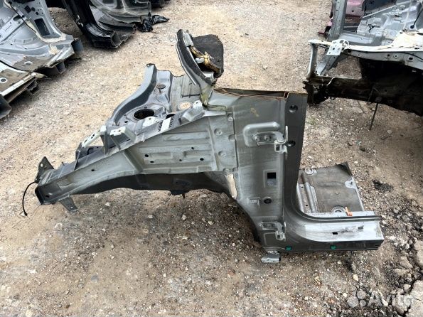 Четверть передняя левая Hyundai Tucson 3 TL