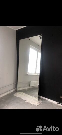 Зеркало настенное